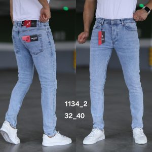 светли гребнати фармерки