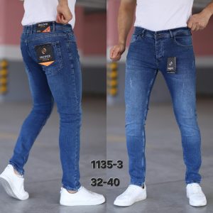 темни гребнати фармерки